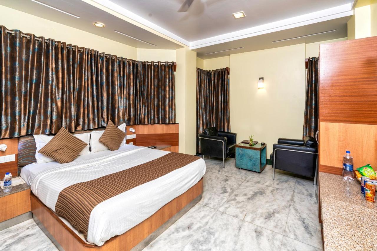 Hotel Dayal Удайпур Экстерьер фото